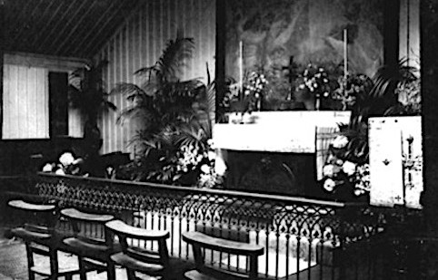 Interior of St. Luke's Chapel c. 1892. Archives of the American Cathedral in Paris. Interior of St. Luke's Chapel c. 1892. Archives of the American Cathedral in Paris.