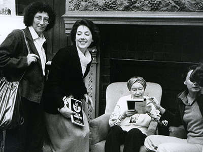 Liliane Kandel, Danielle Haase-Dubosc, Simone de Beauvoir. Colloquium on "Nouvelles questions féminines," held at Reid Hall in 1984. Photograph retrieved from RH archives.