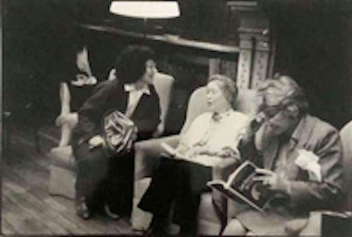 Danielle Haase-Dubosc, former director of Reid Hall and Simone de Beauvoir in conversation, 1984. Photograph retrieved from RH archive.