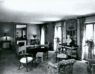 One of Reid Hall's Salons in the 1950s and 1960s. Photograph retrieved from the RH archives