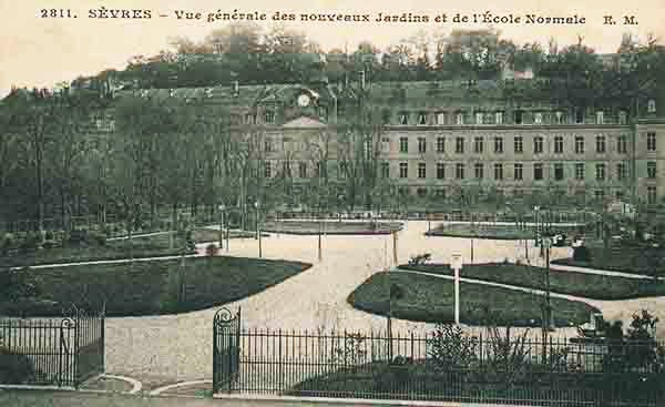 École Normale Supérieure des Jeunes Filles de Sèvres.