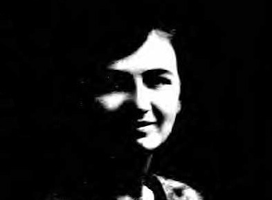 Dorothy Louise Mackay, passport photo, 1921. Ancestry.com