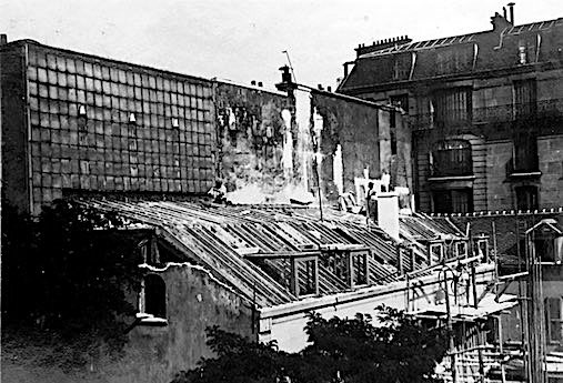 Roof, right wing of the Chevreuse building. Photograph, RH archives.