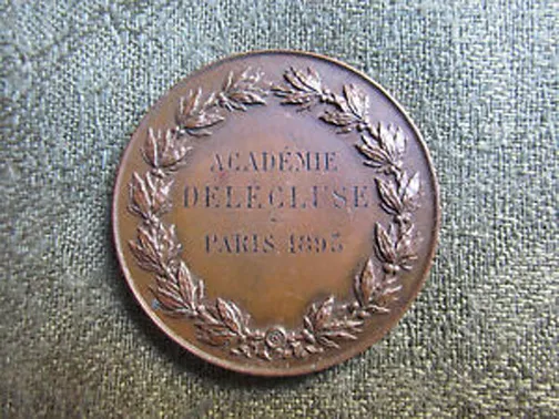  Académie Delécluse, medal won in 1893 by Miss Coddington in a drawing competition (Ebay, consulté le 31 mars 2020)