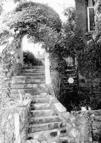 Stairs of Drew's Garden. The Atlanta Journal, September 17, 1941, p. 23
