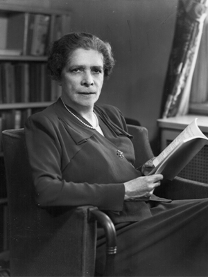 Virginia C. Gildersleeve. Photograph retrieved from RH archives. Virginia C. Gildersleeve. Photograph retrieved from RH archives.
