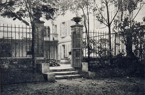 Interior Garden of the Girls' Club, Town and Country, 1909,  p. 16