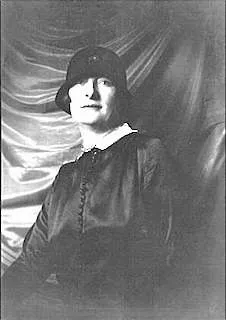 Genthe, Arnold, photographer. Lucius, Florence, Miss, portrait photograph. 15 January 1926. Library of Congress, www.loc.gov/item/2018714702/