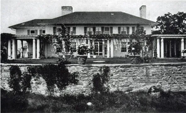 Blendon Hall, Anna Osgood (F. S. Culver) house, Hadlyme, Connecticut, 1902. Monograph of the Work of Charles A. Platt (plate 129). Printed in Longstreth 36