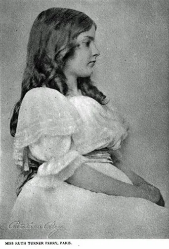 Photo portrait of a young girl by Ruth Turner Perry, ca. 1907. Reprinted in Photographische Korrespondenz, Jahrgange 14, 1907, 80. 