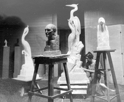 Photograph of Eugenie Shonnard in her New York studio, ca. 1919. Bourdelle Archives.