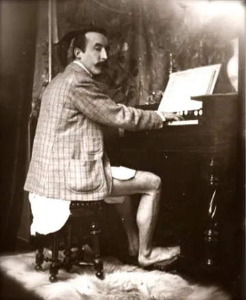 Gaugin in the studio he shared with Mucha, 8 rue de la Grande Chaumière, Wikimedia